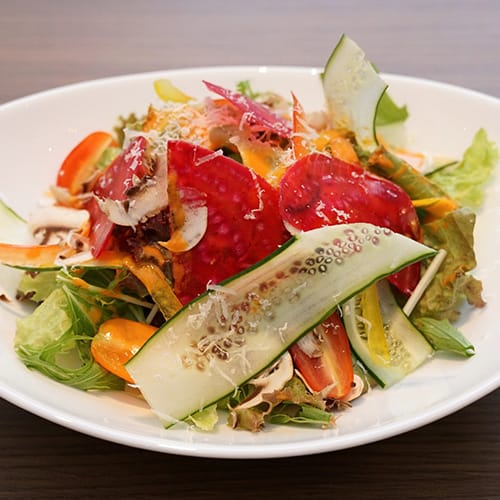 季節野菜のサラダ