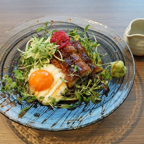 鰻とトロロの月見そば